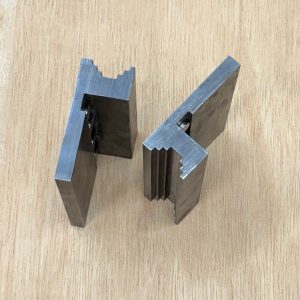 Universal 4" Wide Magnetic Pipe Jaw Covers